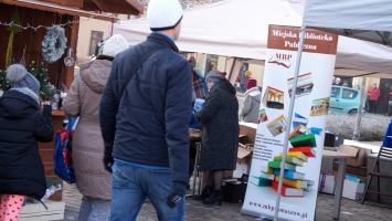 Kiermasz książek na Jarmarku Bożonarodzeniowym  