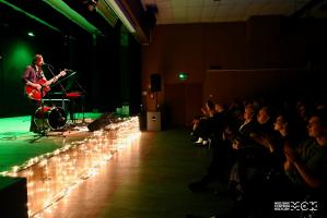 Limboski wystąpił w ramach cyklu Tkacz Music Cafe