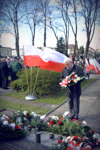 Tomaszowianie oddali hołd ofiarom zbrodni katyńskiej