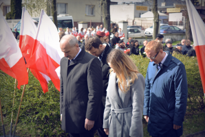 Tomaszowianie oddali hołd ofiarom zbrodni katyńskiej